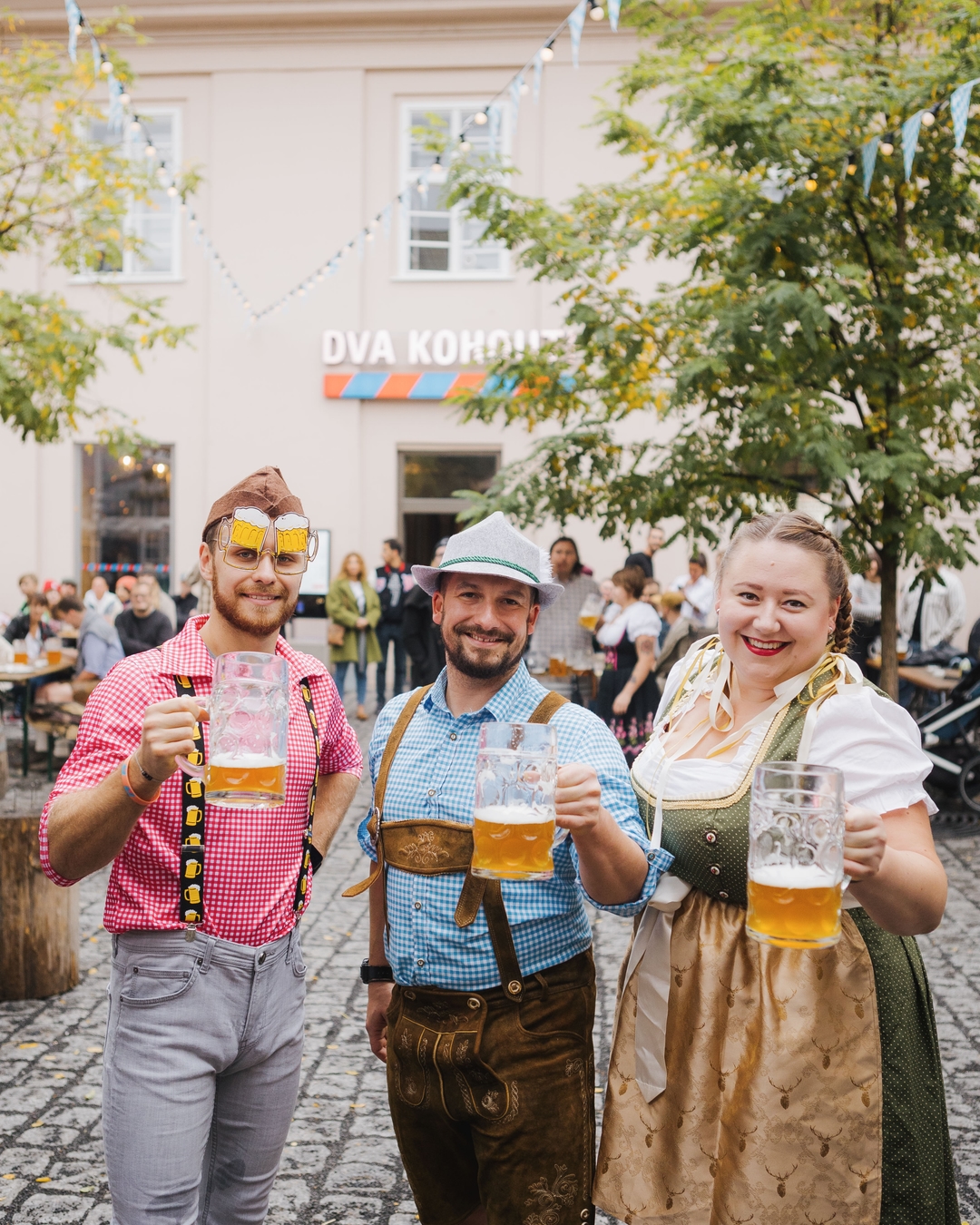 Oktoberfest v Bufetu a Dvou kohoutech 