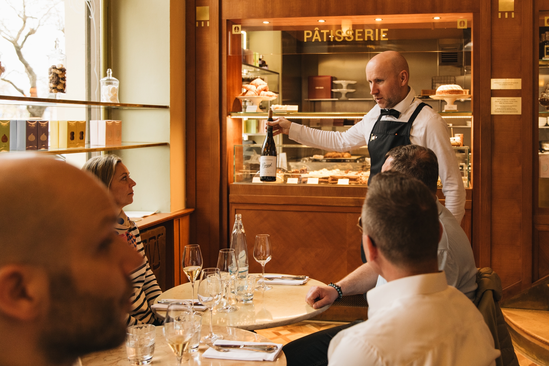 důbeží kulinář v Café Savoy s vinným párováním, akce pro nejvěrnější klienty Ambiente