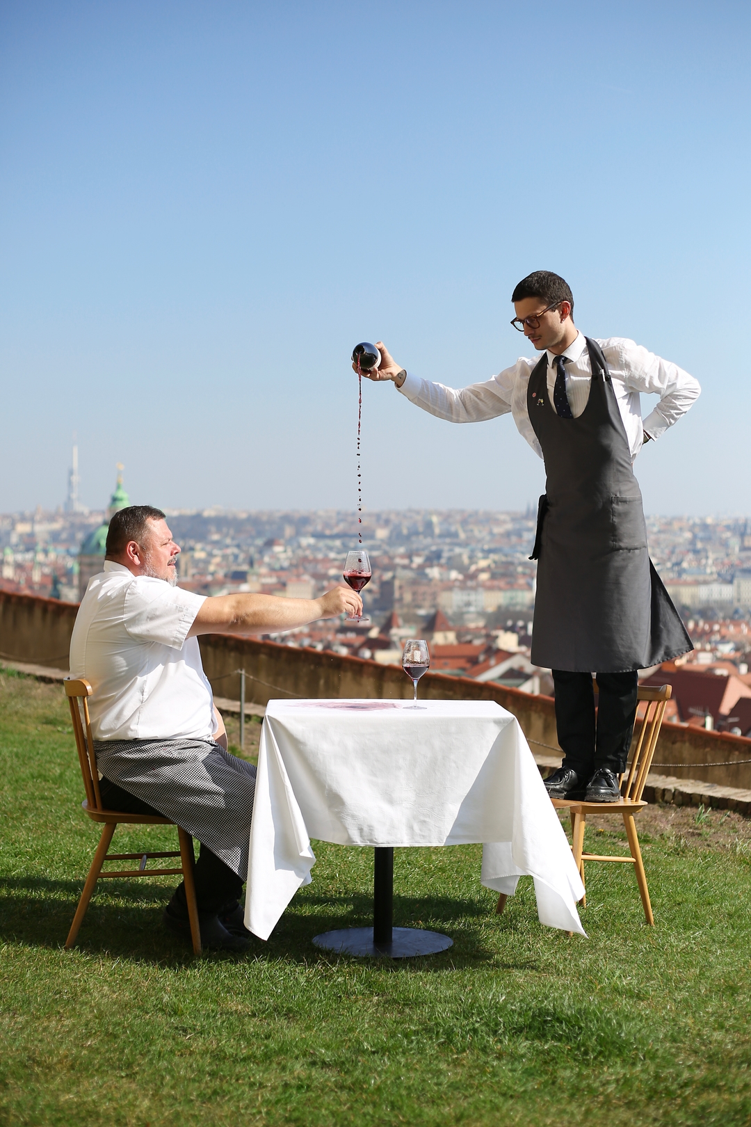 Wine to the Castle! 2025